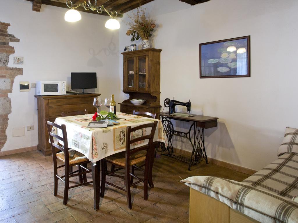 Novelleto Villa Monteriggioni Bagian luar foto